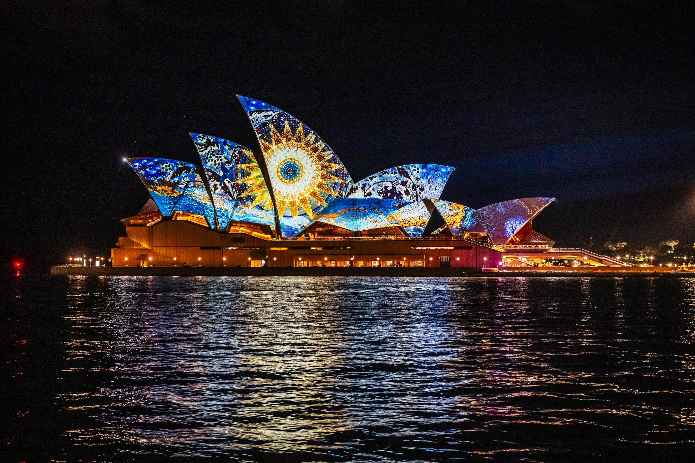 VS26_SOH_OperaMundibyYannNguema_CREDITDestinationNSW_KM_81844.jpg